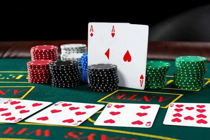 Velki VIP Live Poker: 4 Hand Reads That Save Money